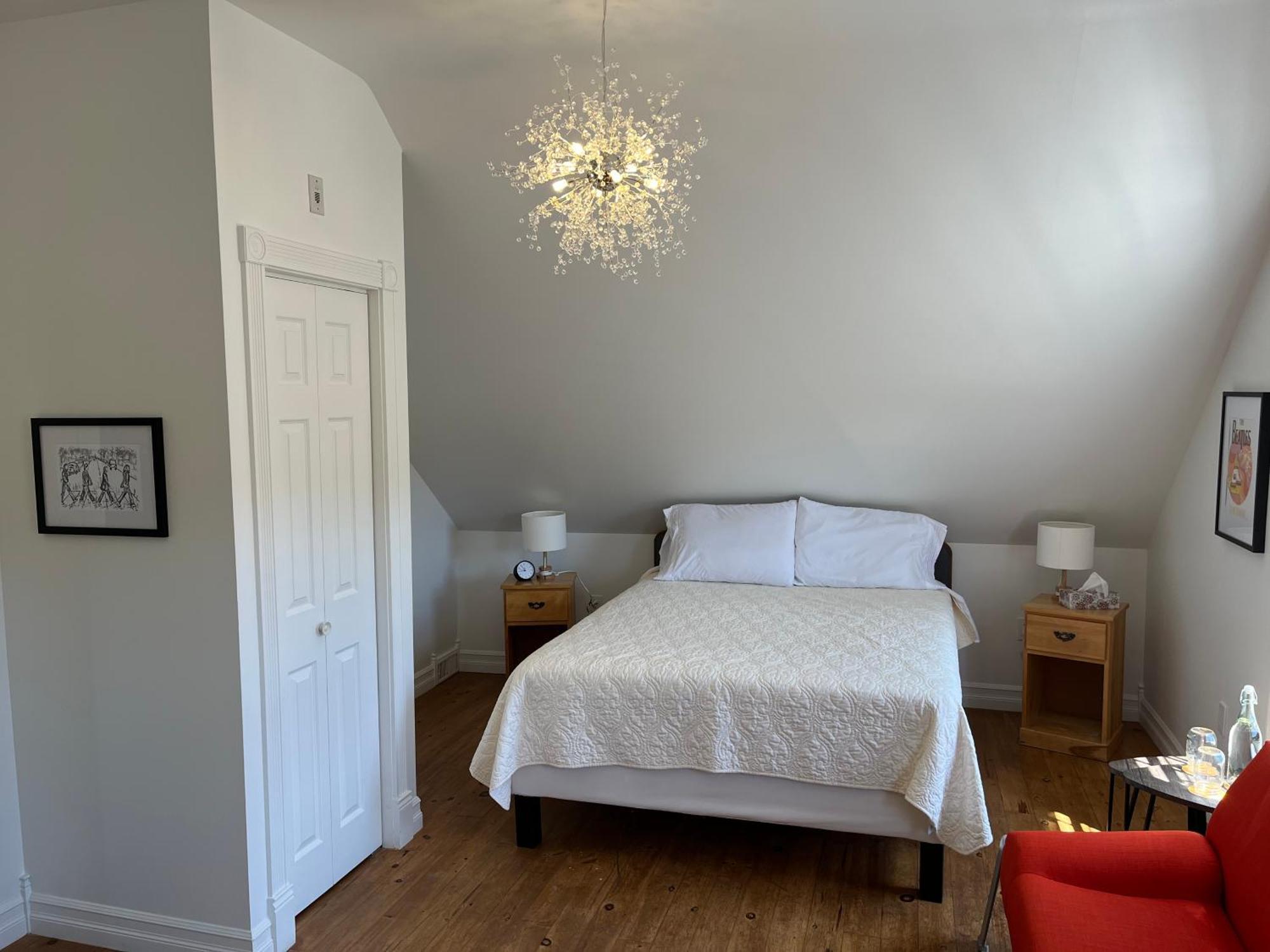 Groundswell Pub & Inn D'Escousse Экстерьер фото